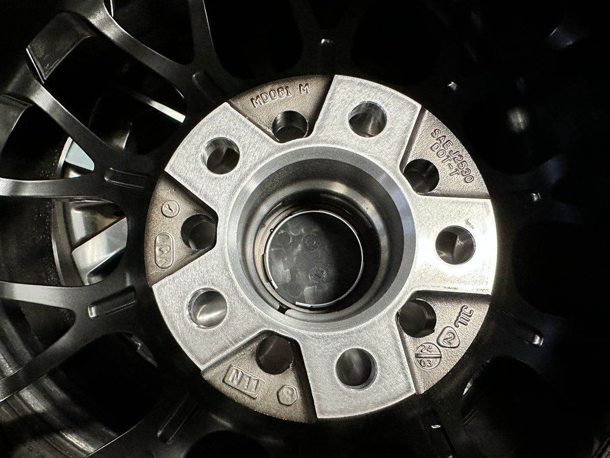 New 17X8 ET40 Konig MRK1 Rim (4 wheel) Gloss Gunmetal 5X114.3