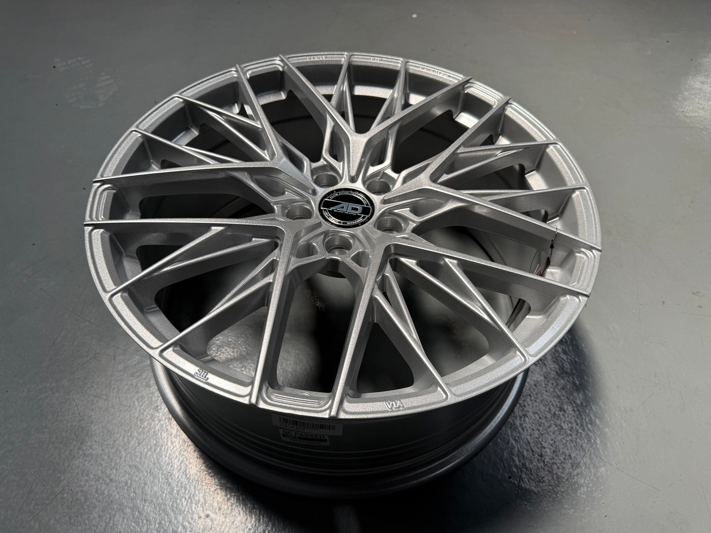 New 20x8.5 ET40 AD Wheel ADF503 (4 Wheel) Silver 5x114.3