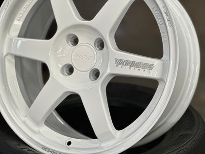 New 17X8 ET40 AOW TE37 Rim (4 wheel) Gloss White 4X100