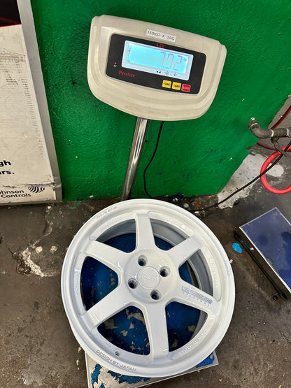 New 17X8 ET40 AOW TE37 Rim (4 wheel) Gloss White 4X100