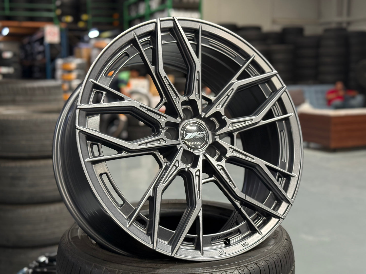 New 20x9 ET40 305Forged FT123 (4 wheel) 5x108 Gun Metal