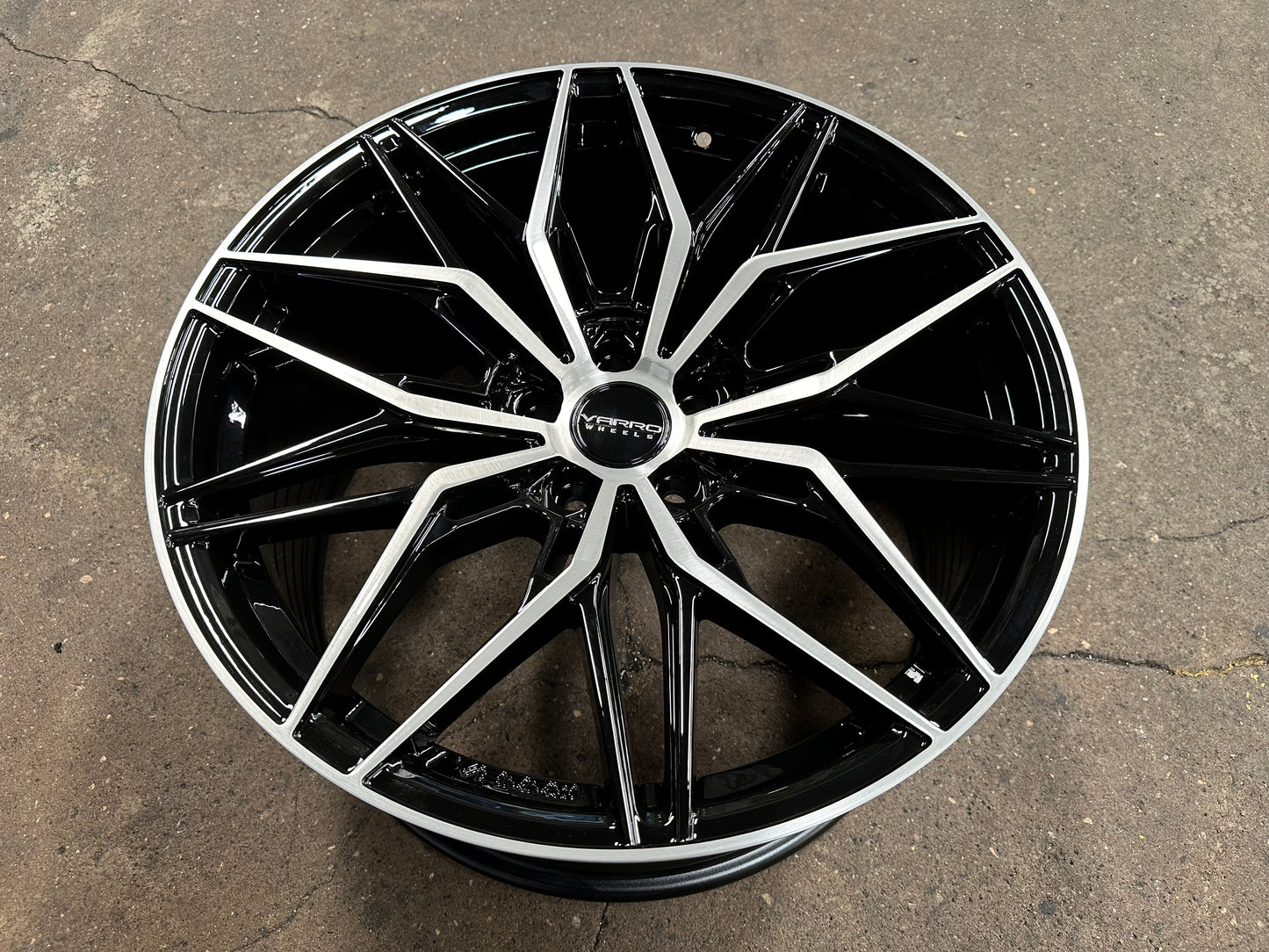 New 20x8.5 ET30 20x10 ET38 Varro VD40X (4 wheel) 5x112 Gloss Black
