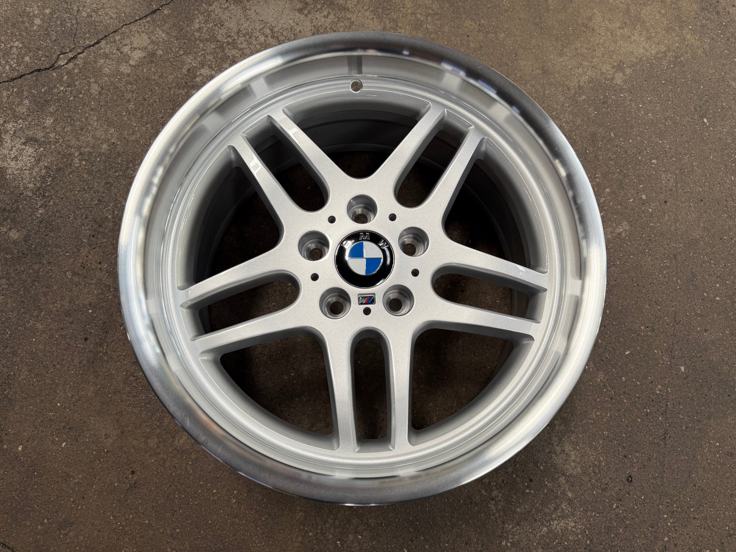 New 18x8 ET18 18x9.5 ET25 BMW M-Parallel (4 wheels) Silver 5X120