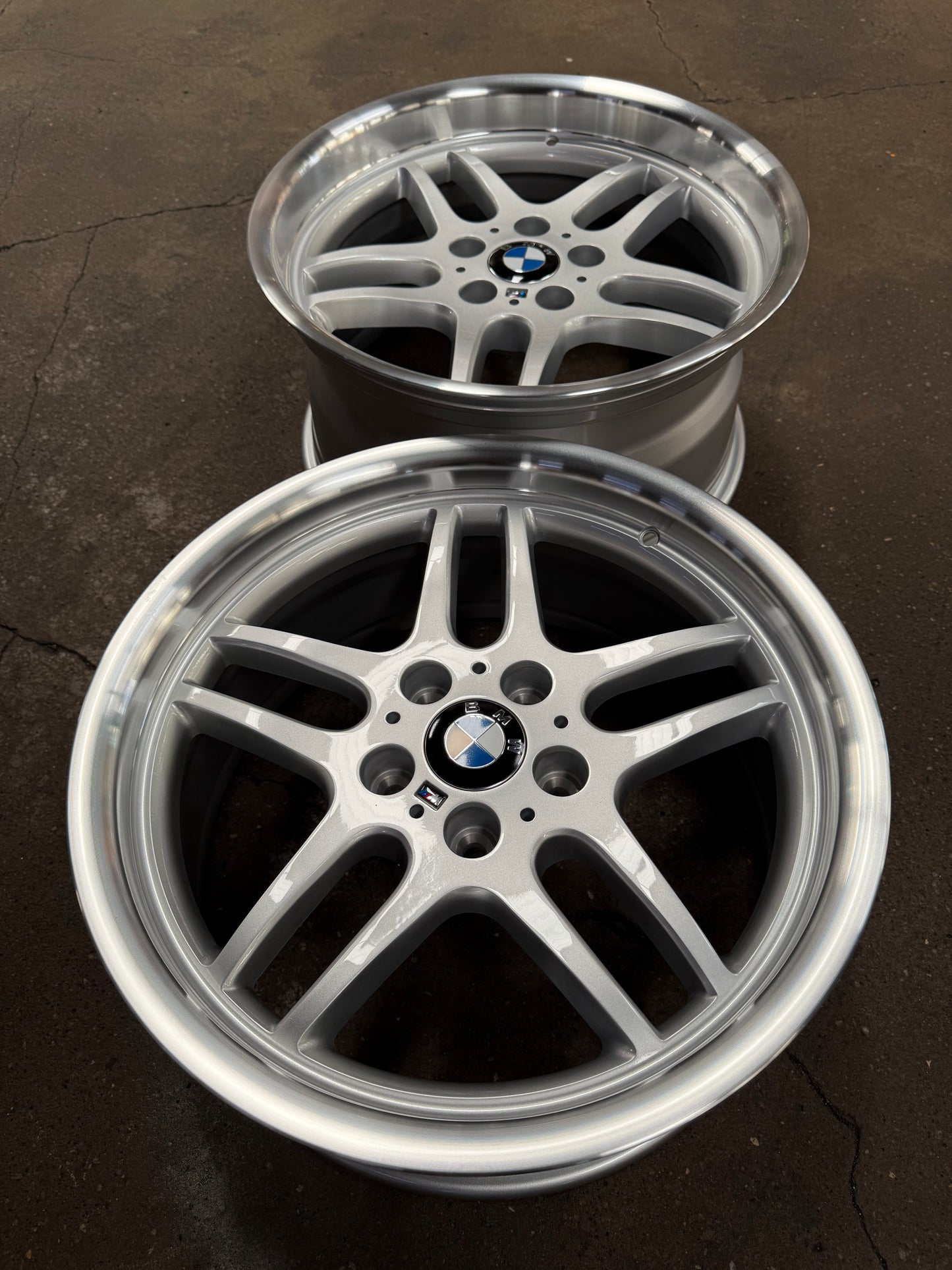 New 18x8 ET18 18x9.5 ET25 BMW M-Parallel (4 wheels) Silver 5X120