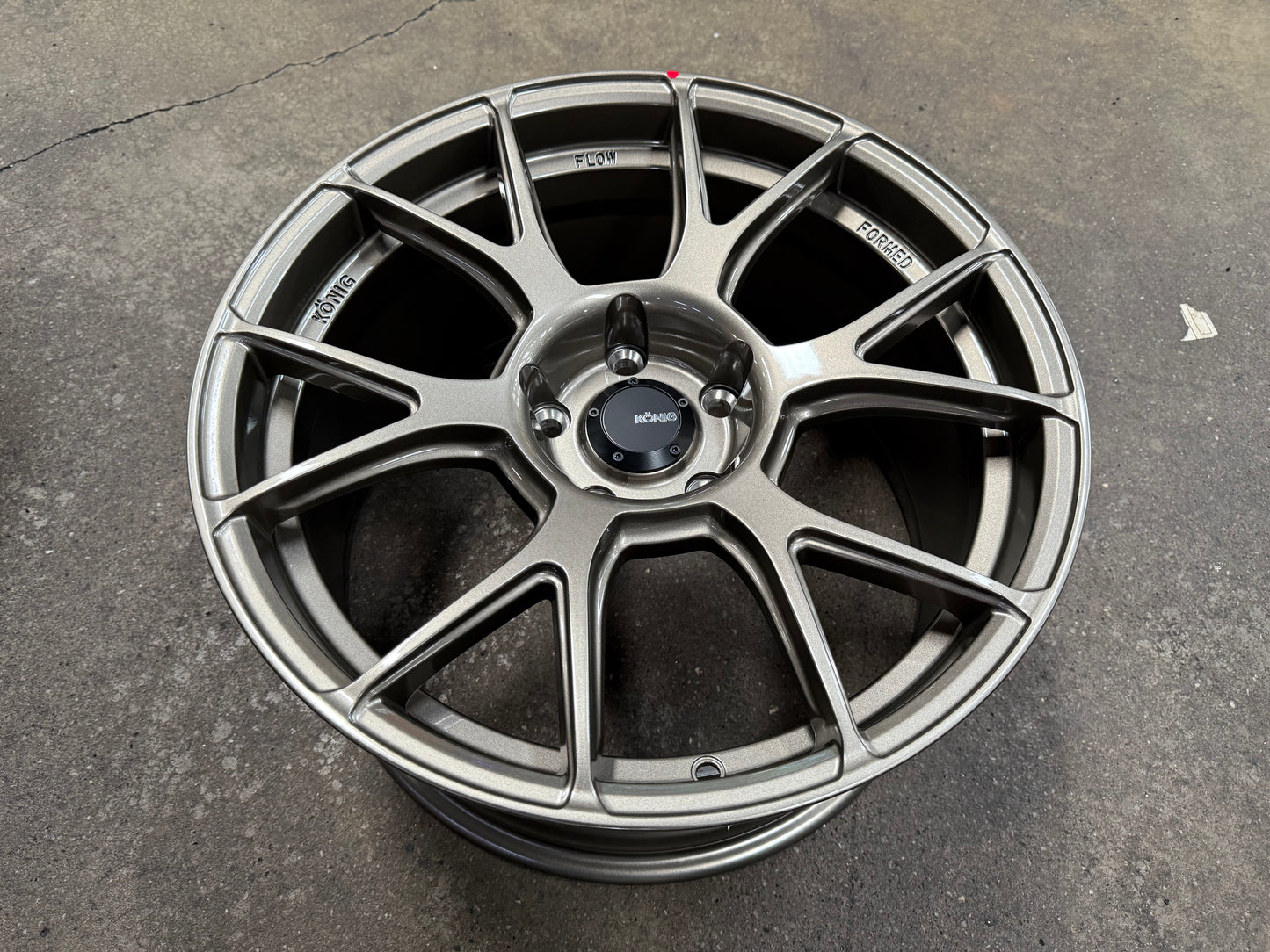 New 18x8.5 ET35 18x9.5 ET35 Konig Ampliform (4 wheels) Bronze 5X120