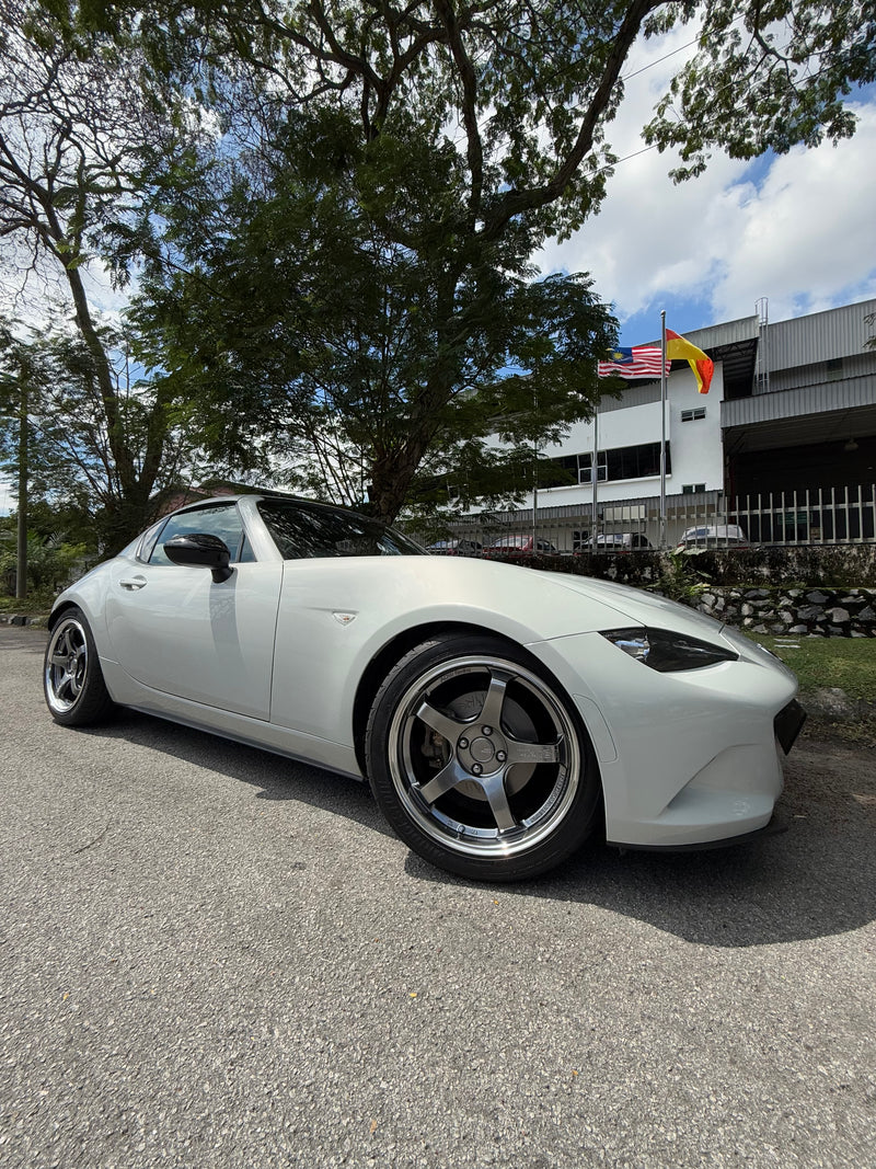 NEW 17X7.5 ET40 AOW GT Flow Formed Rim Racing White 5X100