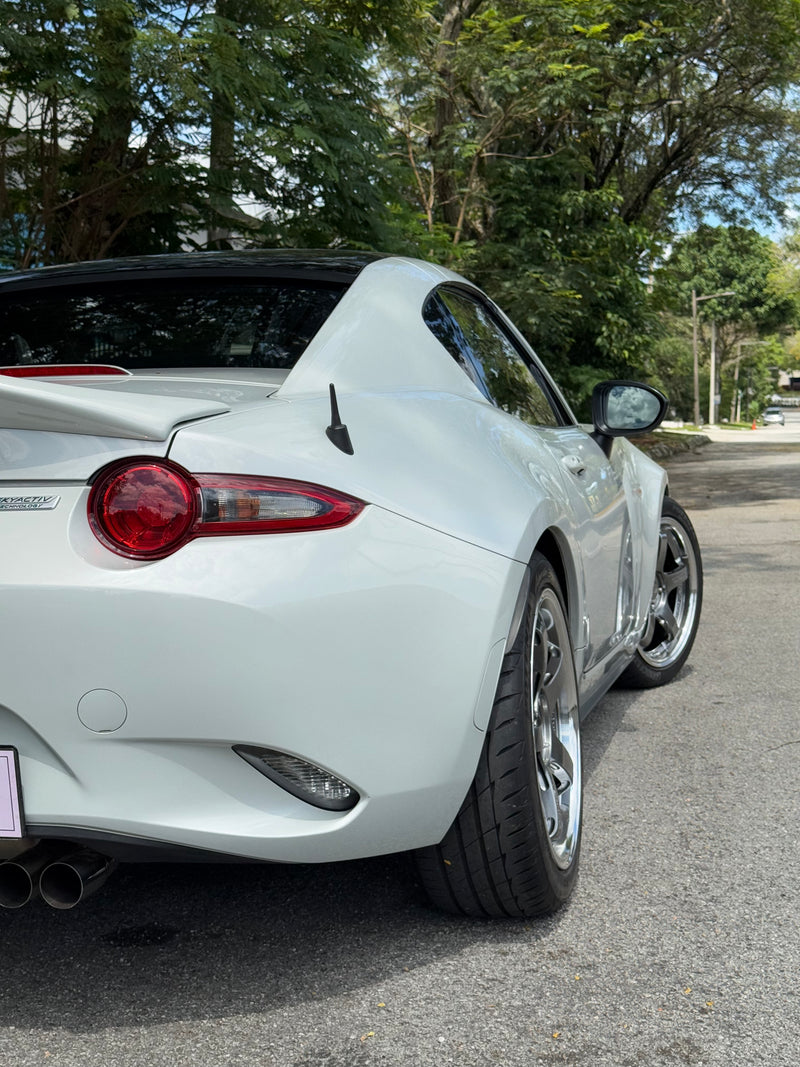 NEW 17X7.5 ET40 AOW GT Flow Formed Rim Racing White 5X100