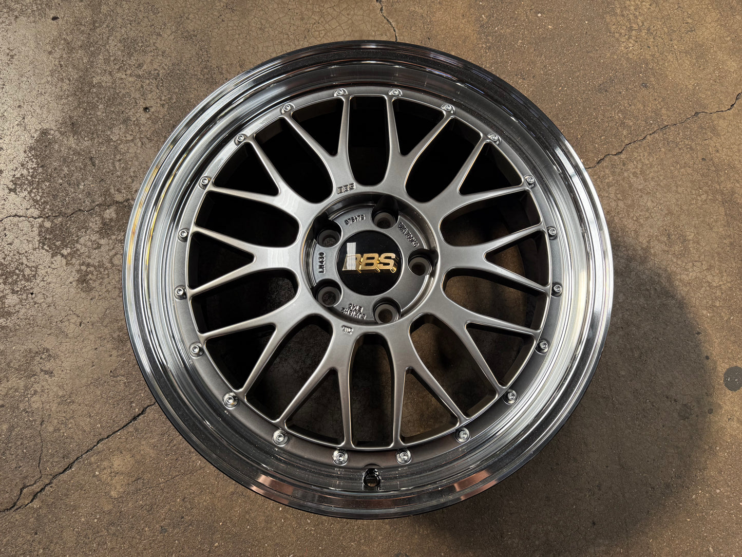 New 18X8 ET45 BBS LM Diamond Rim (4wheel) Black Disk & Black Bright Diamond-Cut 5X112