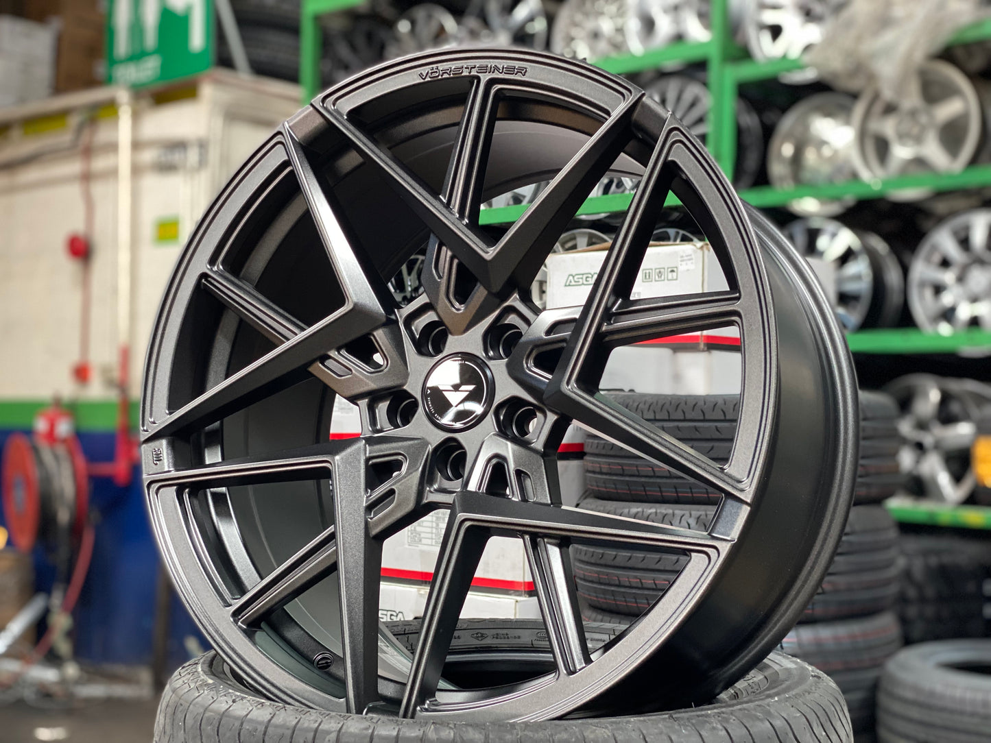New 20x9 ET35 20x10 ET42 Vorsteiner VFF113 (4 wheel) 5x112 Carbon Graphite