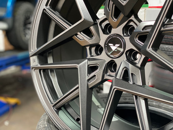 New 20x9 ET35 20x10 ET42 Vorsteiner VFF113 (4 wheel) 5x112 Carbon Graphite