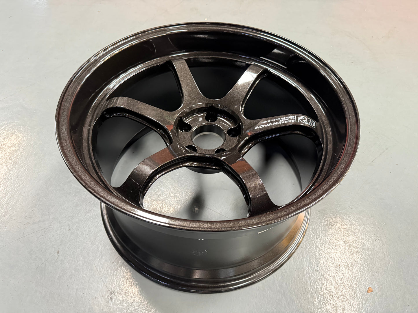 New 20x10 ET35 20x11 ET5 Advan Racing R6 (4 wheel) 5x114.3 Black