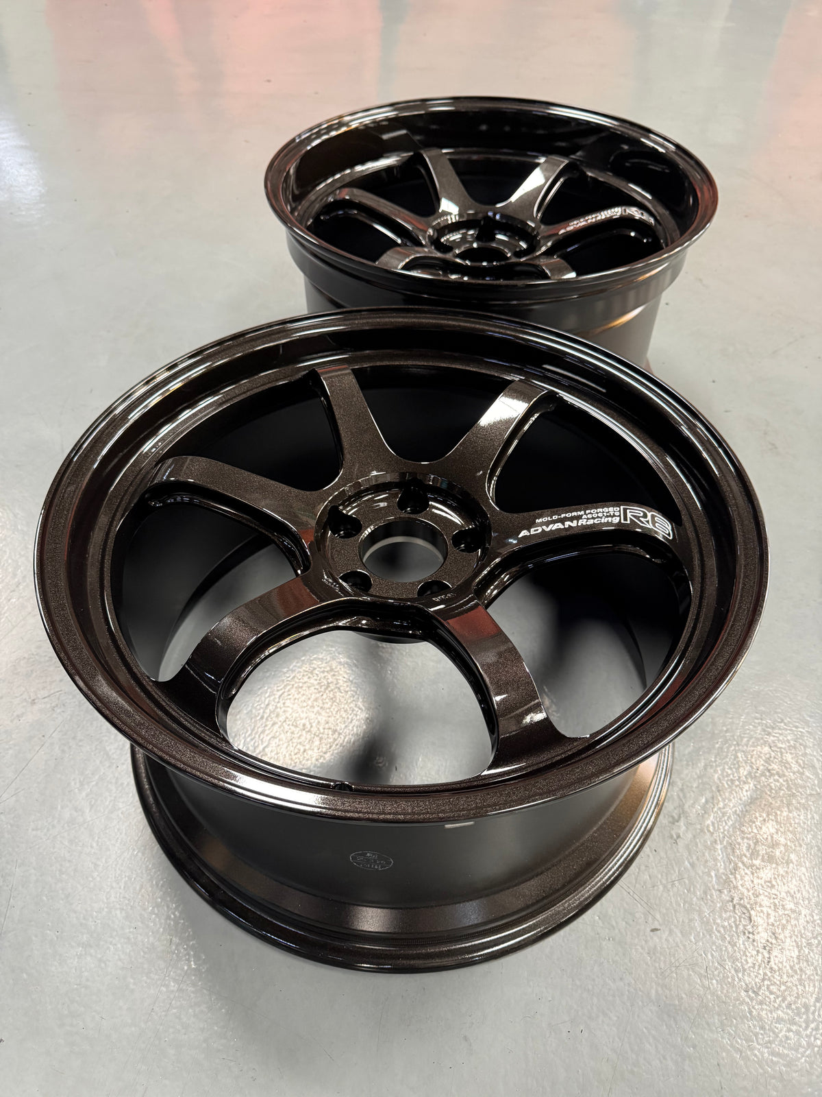 New 20x10 ET35 20x11 ET5 Advan Racing R6 (4 wheel) 5x114.3 Black