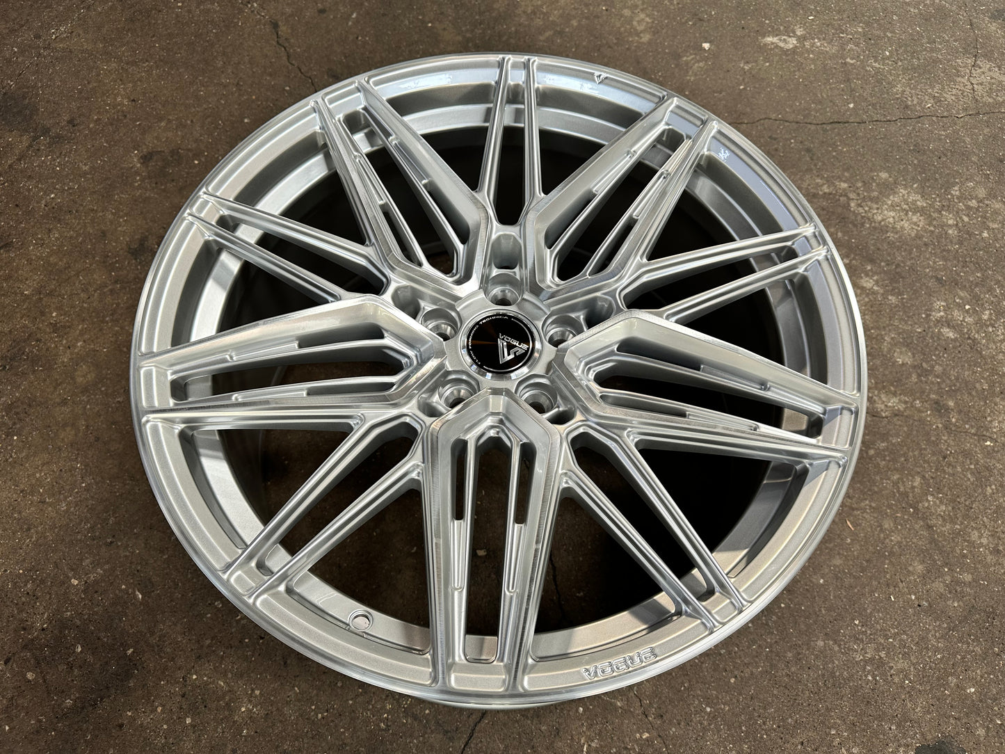 New 20x8.5 ET30 20x10 ET40 Vogue Wheel F05 (4 wheel) 5x114.3 Gloss Silver