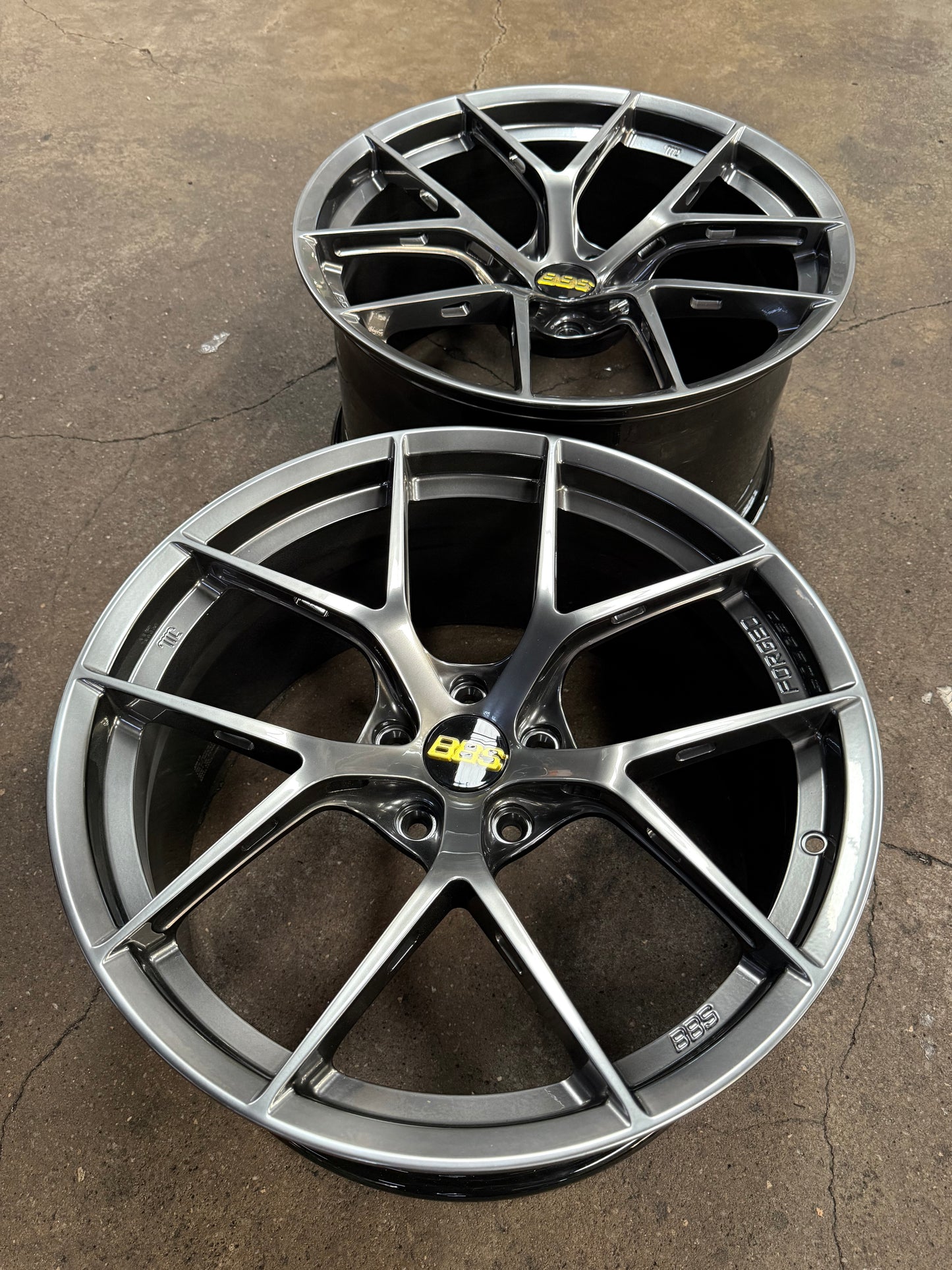 New 20x9.5 ET22 20x10.5 ET35 Overdrive Forged BBS FIR Design (4 wheel) 5x120 Hyper Black