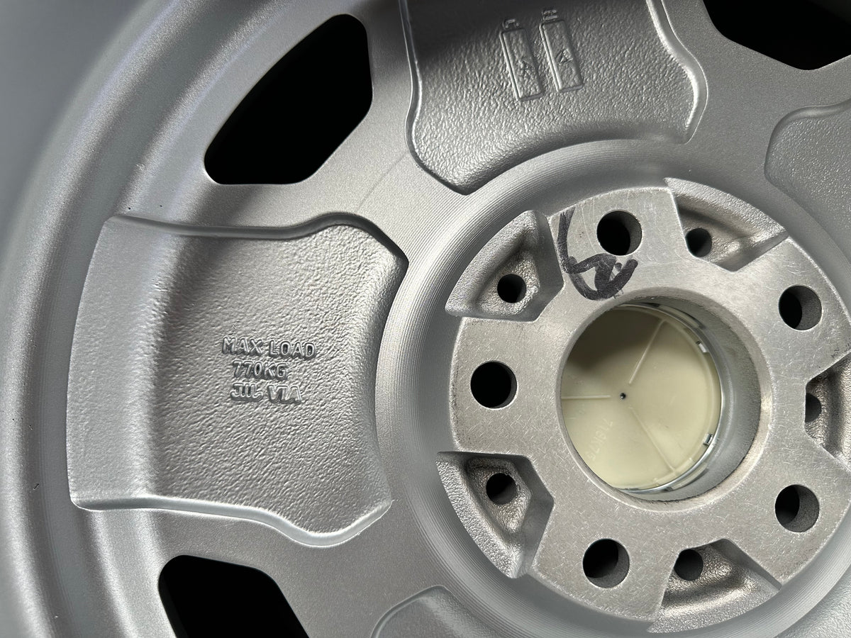 New 18x8.5 ET30 18x9.5 ET35 Mercedes AERO CLASSIC Staggered 5x112 Silver Polished Lips + 20 pcs Wheel Bolts