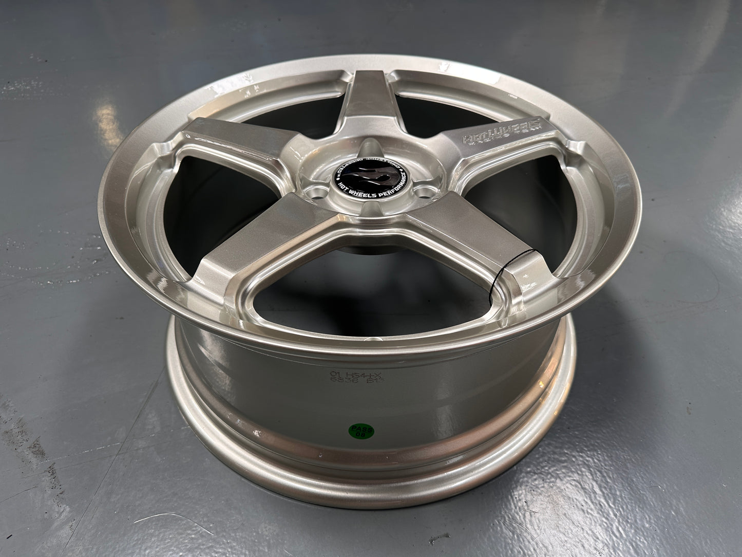 NEW 16X7 ET40 Hotwheels HW01 Flow Formed Rim Diamond Silver 4X100