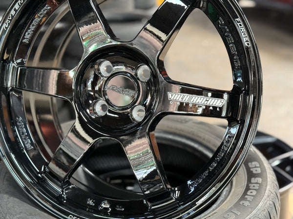 New 17X8 ET40 AOW TE37 Rim (4 wheel) Gloss Black 4X100