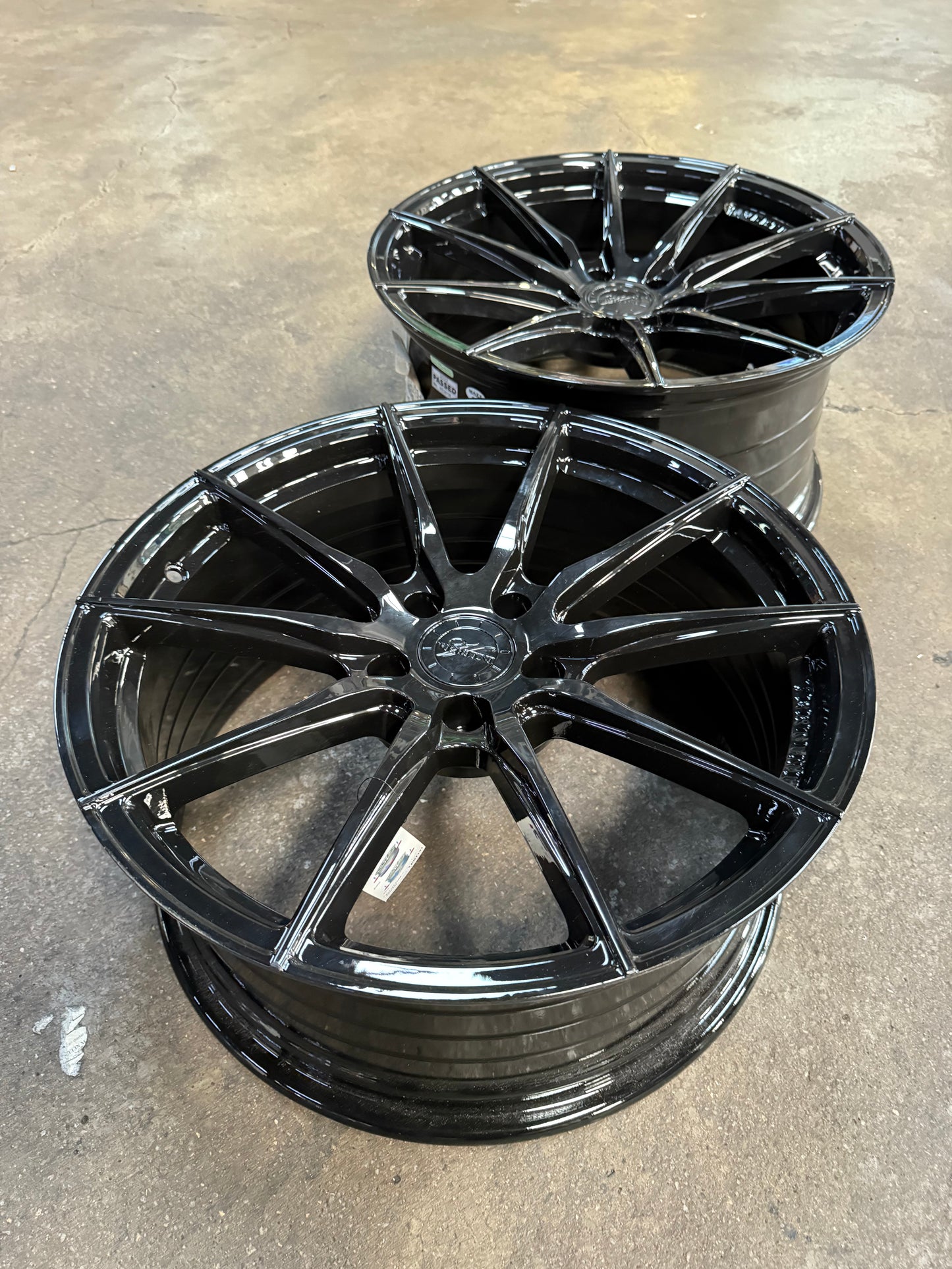 New 19x8.5 ET30 19x9.5 ET37 Vertini RFS1.1 (4 wheels) Black 5X114.3