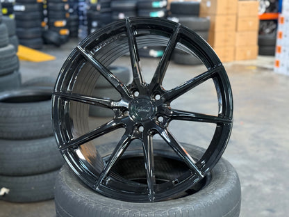 New 19x8.5 ET30 19x9.5 ET37 Vertini RFS1.1 (4 wheels) Black 5X114.3