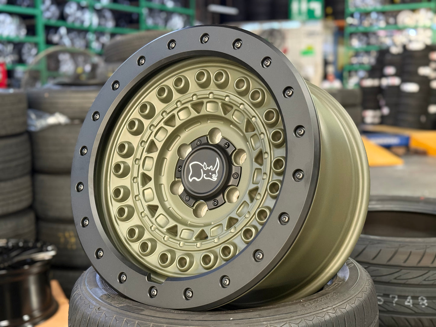 \New 18x9 ET0 Black Rhino BARRICADE Rim (4 wheel) Olive Green Black Rock Guard 6x139.7