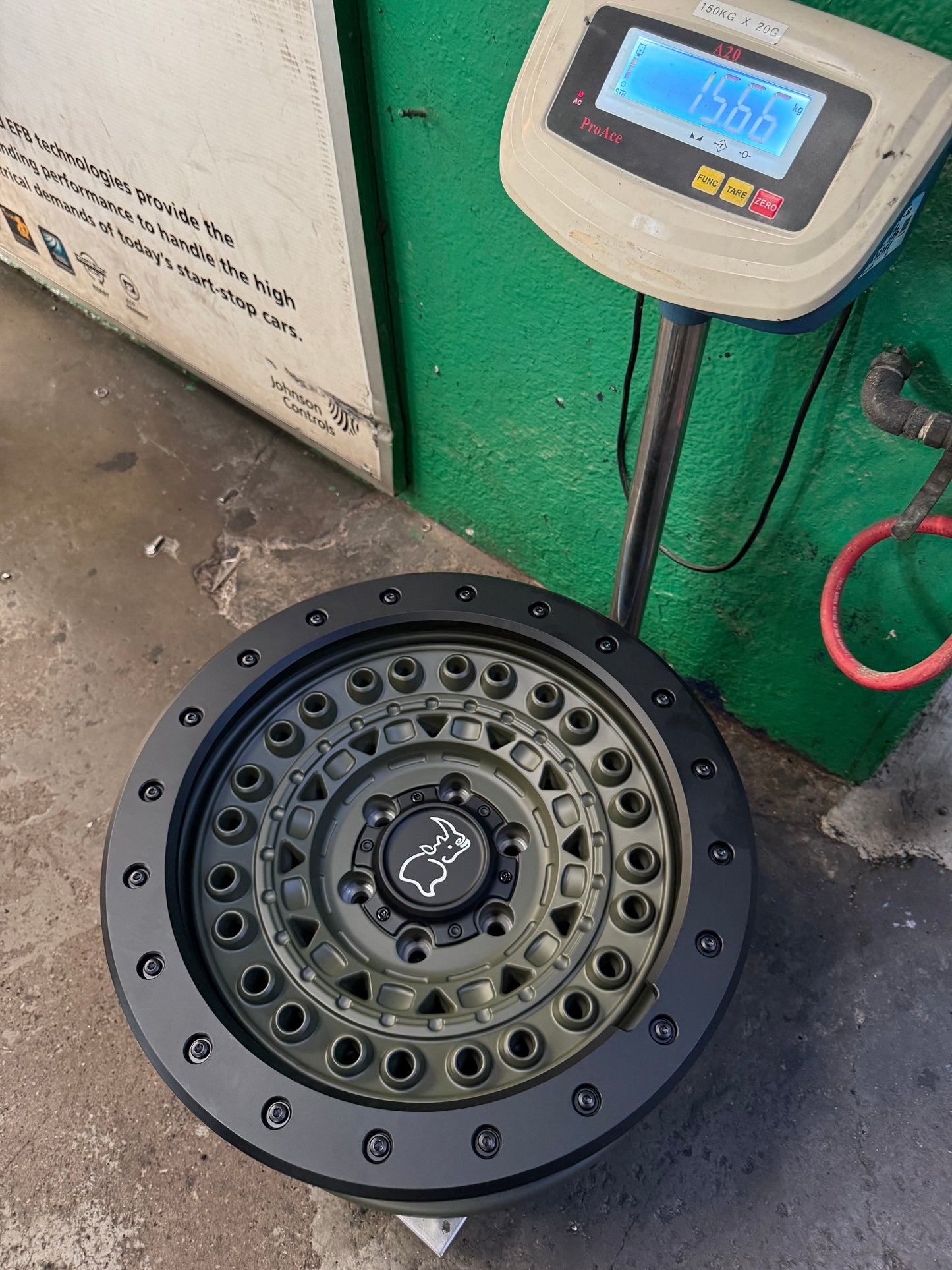 \New 18x9 ET0 Black Rhino BARRICADE Rim (4 wheel) Olive Green Black Rock Guard 6x139.7