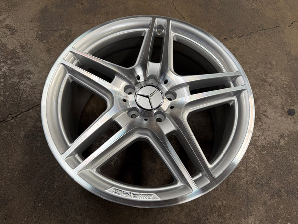 Used Original 18x8 ET50 18x8.5 ET54 Mercedes W204 AMG 5x112 Silver (4 Wheels) Rim