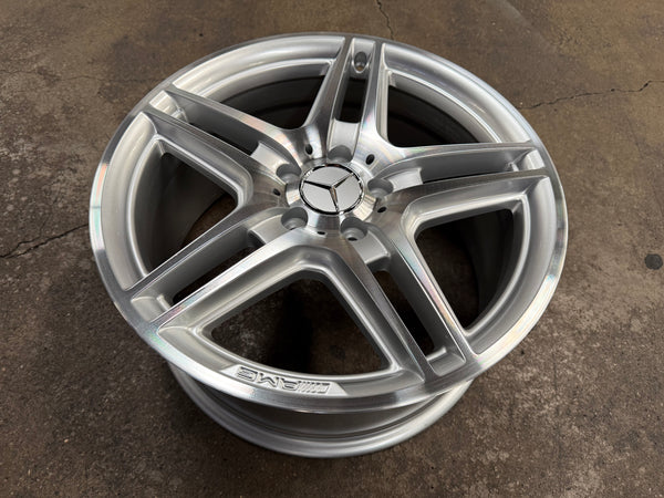 Used Original 18x8 ET50 18x8.5 ET54 Mercedes W204 AMG 5x112 Silver (4 Wheels) Rim