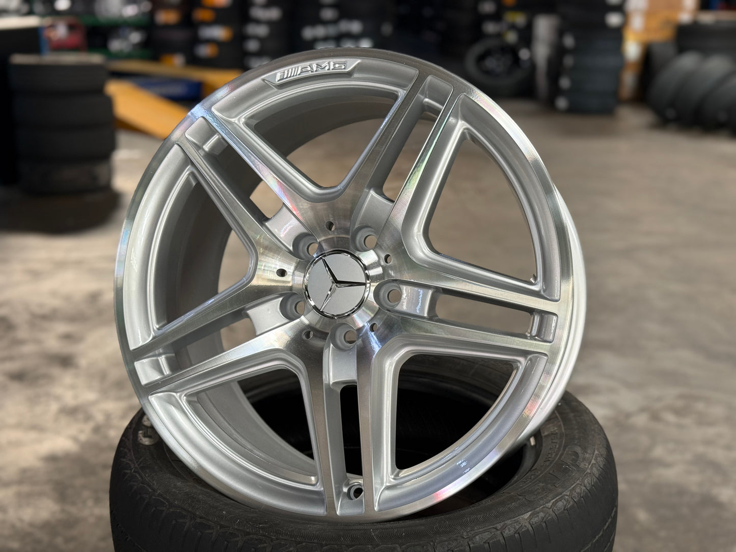 Used Original 18x8 ET50 18x8.5 ET54 Mercedes W204 AMG 5x112 Silver (4 Wheels) Rim