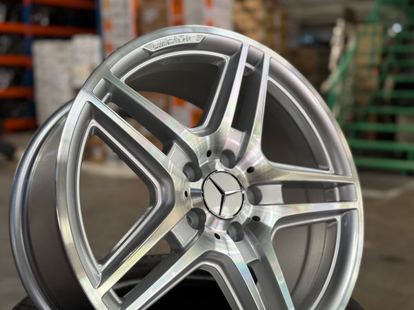 Used Original 18x8 ET50 18x8.5 ET54 Mercedes W204 AMG 5x112 Silver (4 Wheels) Rim
