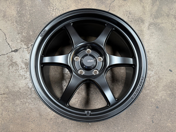 New 18x8.5 ET43 Konig Hexaform Rim (4 wheel) Matte Black 5x114.3