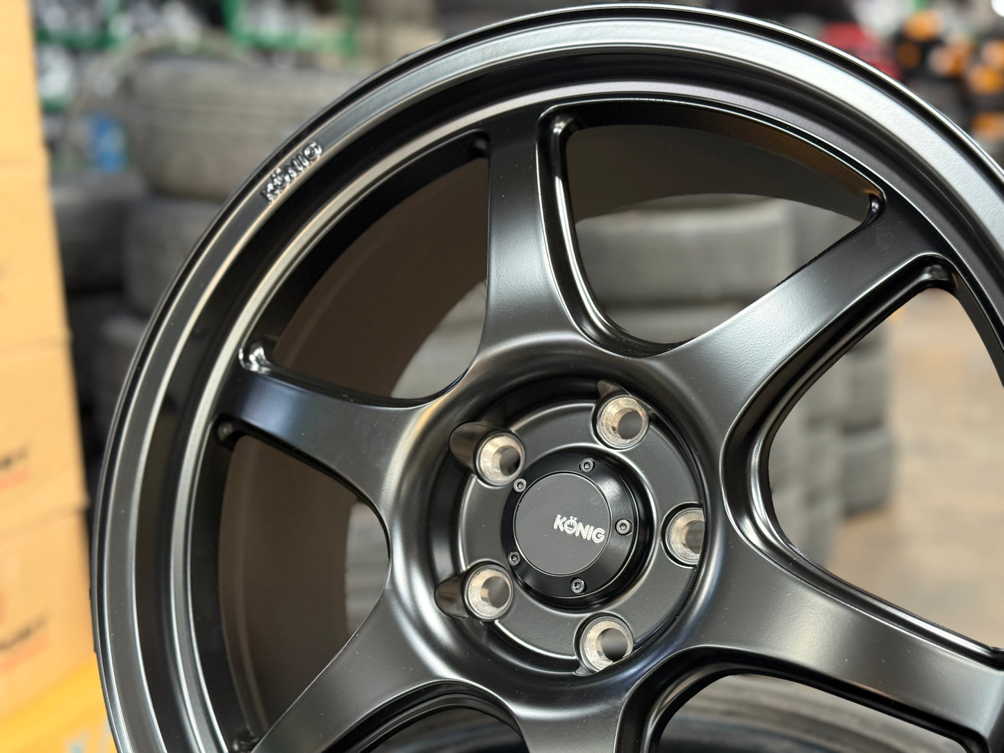 New 18x8.5 ET43 Konig Hexaform Rim (4 wheel) Matte Black 5x114.3