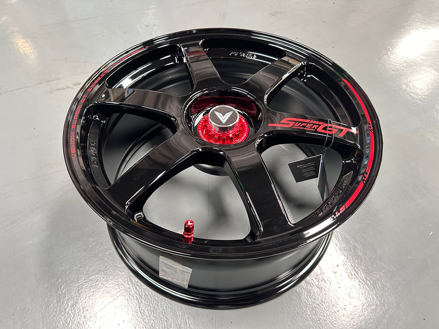 NEW 18X8.5 ET35 Lenso Venom VNT Flow Formed Rim Black & Pad Red 5X114.3