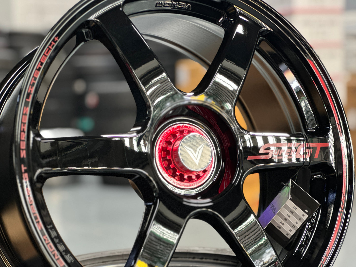 NEW 18X8.5 ET35 Lenso Venom VNT Flow Formed Rim Black & Pad Red 5X114.3