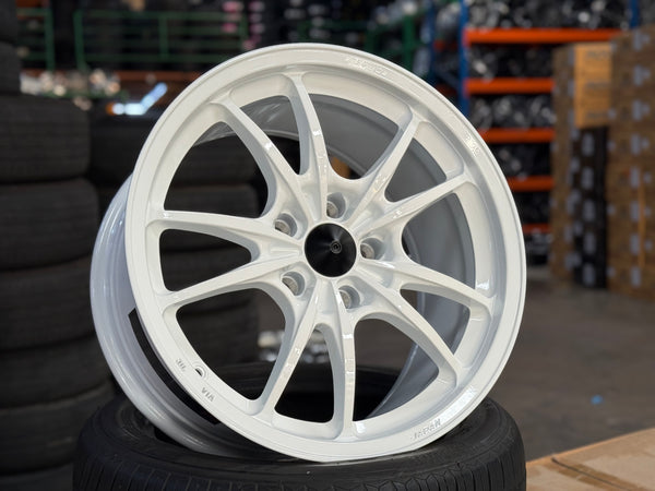 New 18x9.5ET40 AOW Mugen MF10 Rim (4 wheel) White 5x120