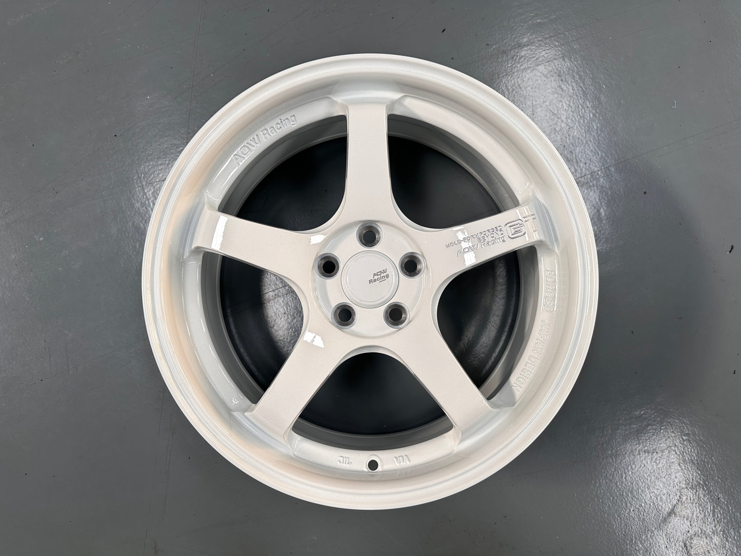 NEW 17X7.5 ET40 AOW GT Flow Formed Rim Racing White 5X100