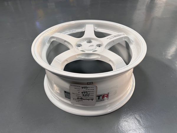 NEW 17X7.5 ET40 AOW GT Flow Formed Rim Racing White 5X100