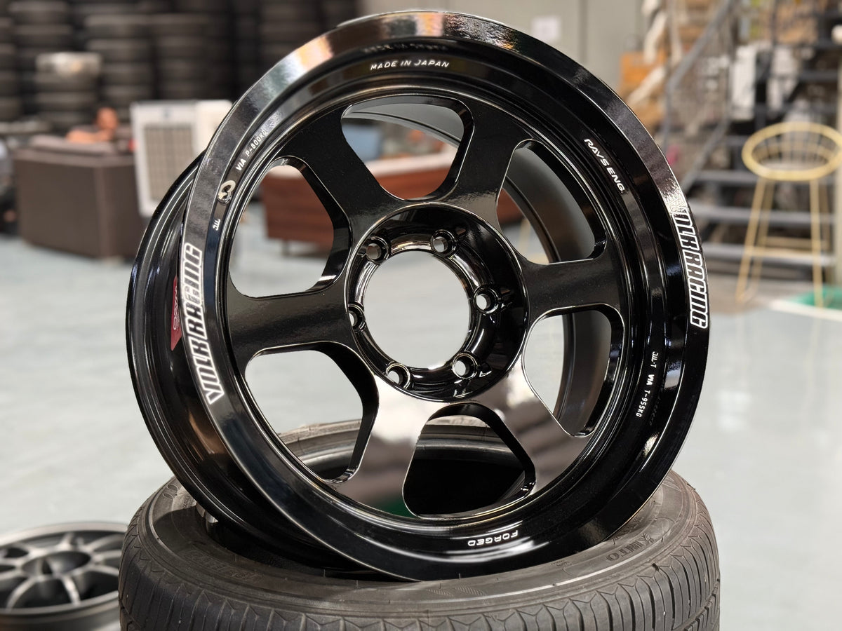 New 18x9 ET0 Rays Volk Racing TE37XT Mspec (4 wheel) 6x139.7 Gloss Black