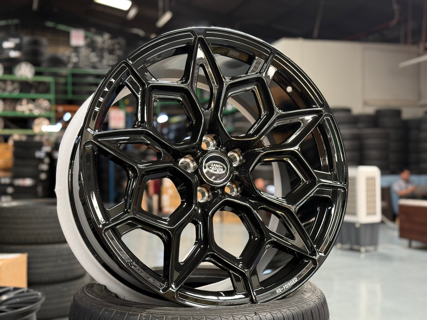 New 22x10 ET30 Overdrive Forged Kahn RS Type 57 (4 wheel) 5x120 matte Black
