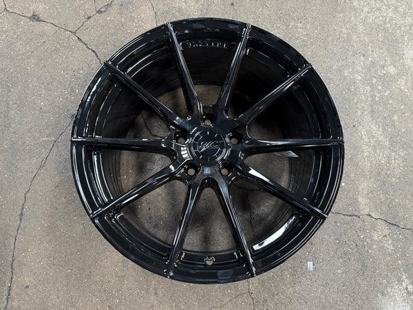 New 18x8.5 ET32 18x9.5 ET37 Vertini RFS1.1 (4 wheels) Black 5X120