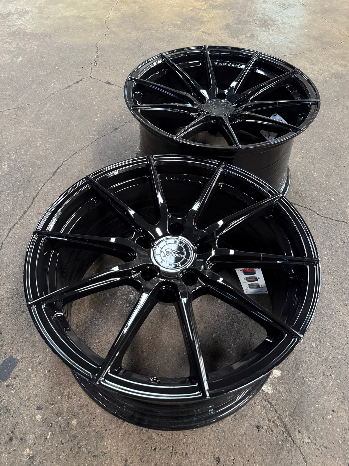 New 18x8.5 ET32 18x9.5 ET37 Vertini RFS1.1 (4 wheels) Black 5X120
