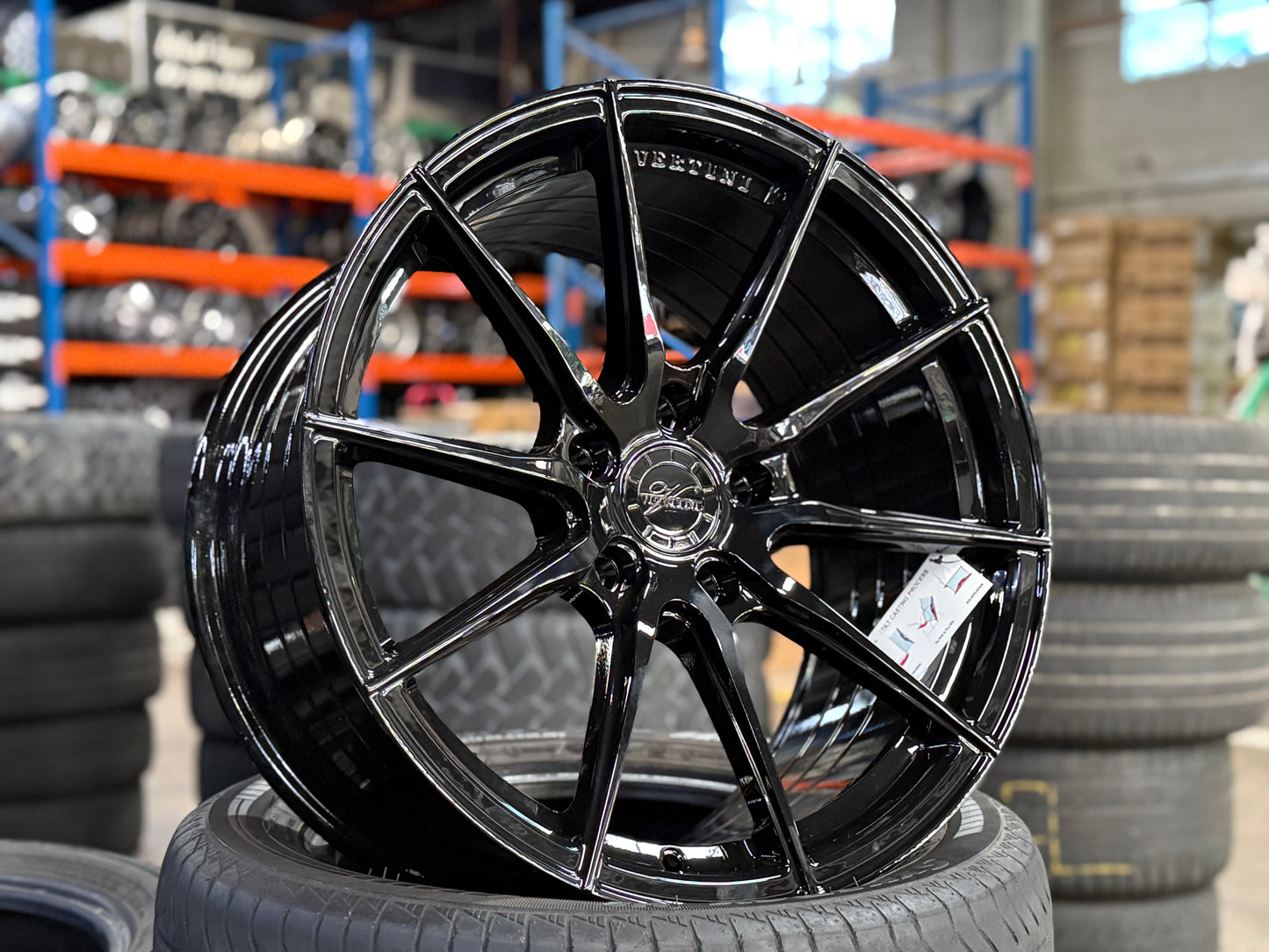 New 18x8.5 ET32 18x9.5 ET37 Vertini RFS1.1 (4 wheels) Black 5X120