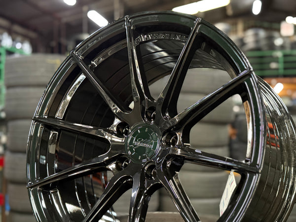 New 18x8.5 ET32 18x9.5 ET37 Vertini RFS1.1 (4 wheels) Black 5X120