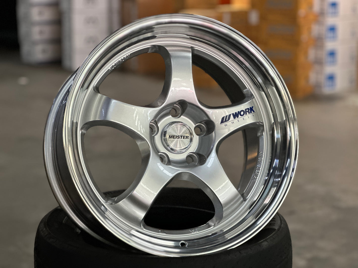 [Bundle] New 18x9.5 ET40 AOW S1R (2 wheels) Silver 5X112