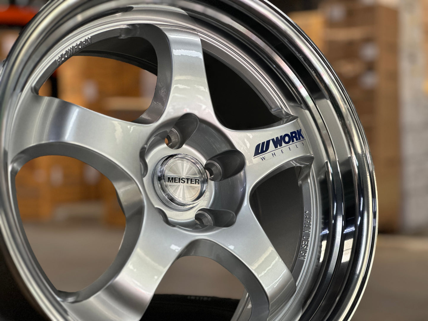 New 18x8.5 ET35 18x9.5 ET40 AOW S1R (4 wheels) Silver 5X114.3