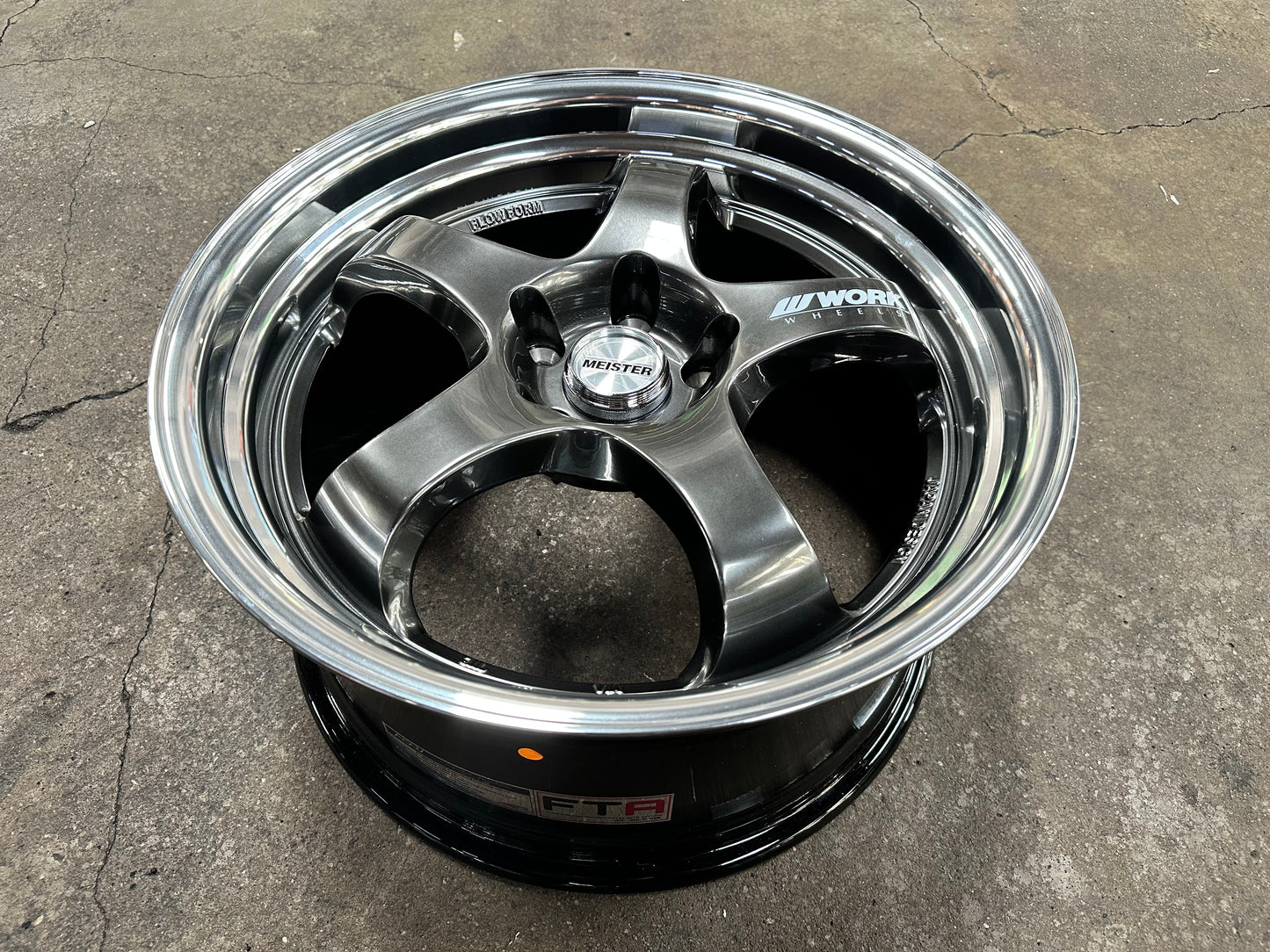 New 18x8.5 ET35 18x9.5 ET40 AOW S1R (4 wheels) Hyper Black 5X112