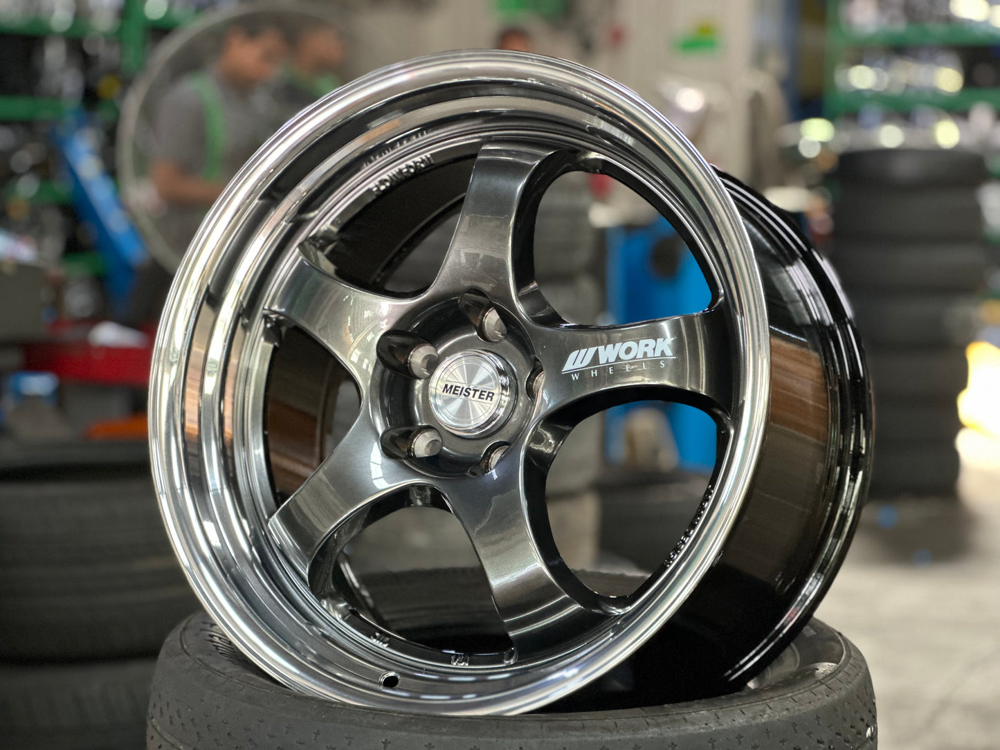 New 18x8.5 ET35 18x9.5 ET40 AOW S1R (4 wheels) Hyper Black 5X112