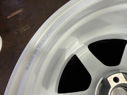 New 15X7 ET35 AOW Flow Formed TE37 Rim (4 wheel) Gloss White 4X100