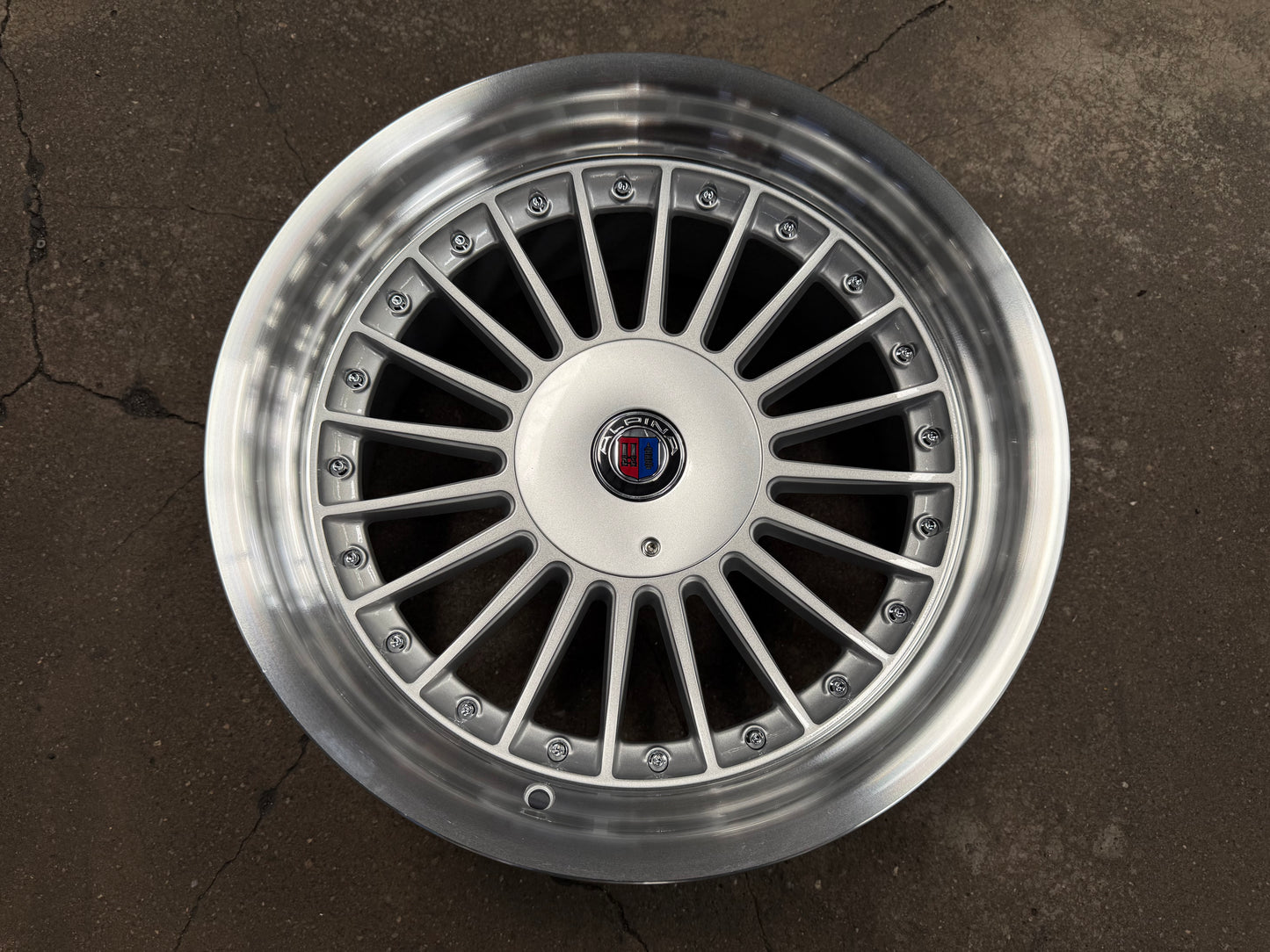 New 17X8 ET20 17X9 ET15 PCD 4X114.3 Alpina (4 wheel)