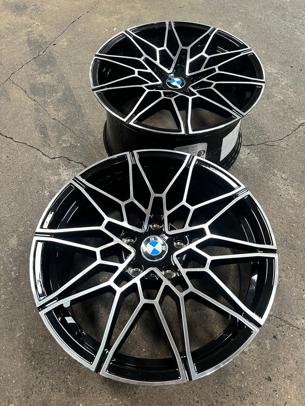 New 18X8J ET32 18X9J ET37 BMW Style 826M (4 wheels) Black Polished 5X120