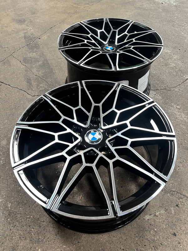 New 18X8J ET32 18X9J ET37 BMW Style 826M (4 wheels) Black Polished 5X120